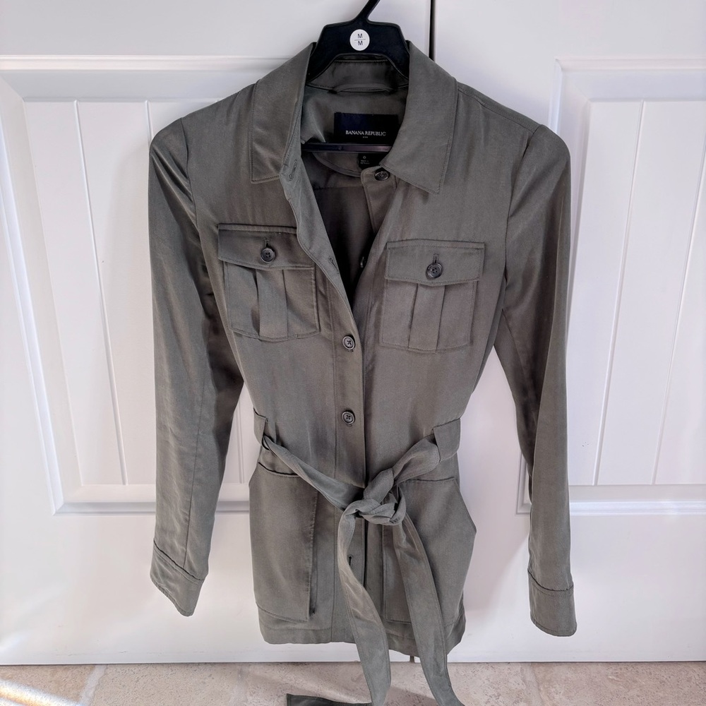 Banana republic olive/khaki green military utility safari jacket